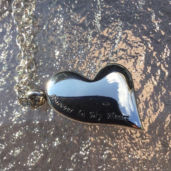 Cremation urn ashes necklace stainless steel - Picture 4 of 4